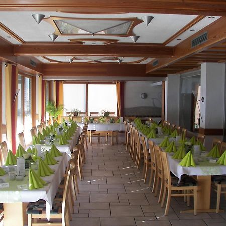 Gasthof Zum Schwanen Kleinostheim Kültér fotó