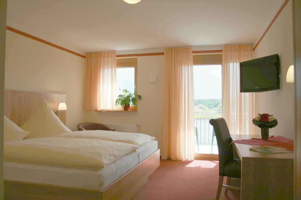Gasthof Zum Schwanen Kleinostheim Kültér fotó